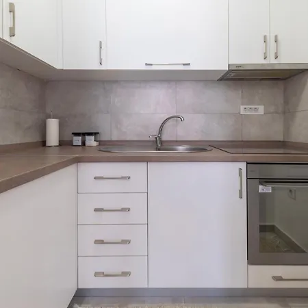 Modern Living Apt - Academic - Private Parking Novi Sad Exterior photo