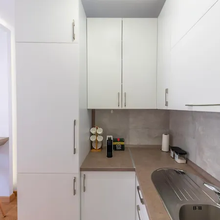 Modern Living Apt - Academic - Private Parking Novi Sad Exterior photo