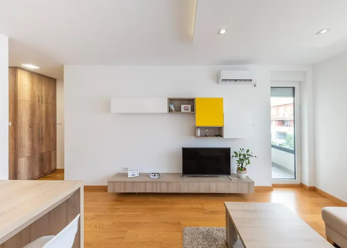 Modern Living Apt - Academic - Private Parking