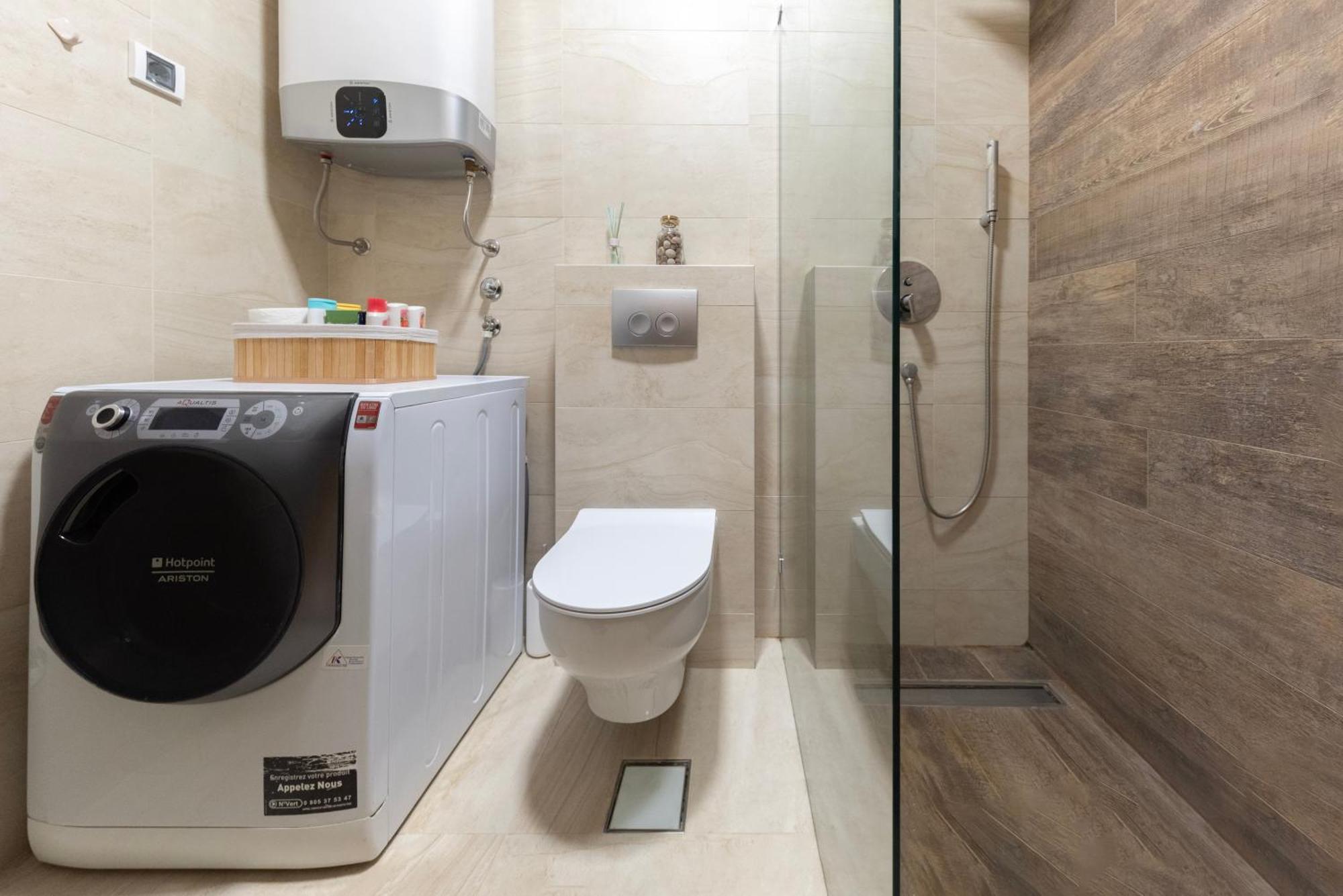 Apartment Modern Living - Academic - Private Parking Novi Sad