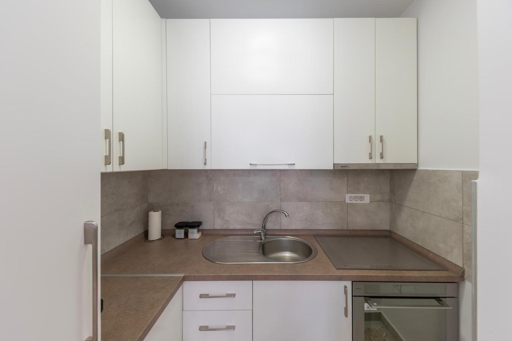 Apartment Modern Living - Academic - Private Parking